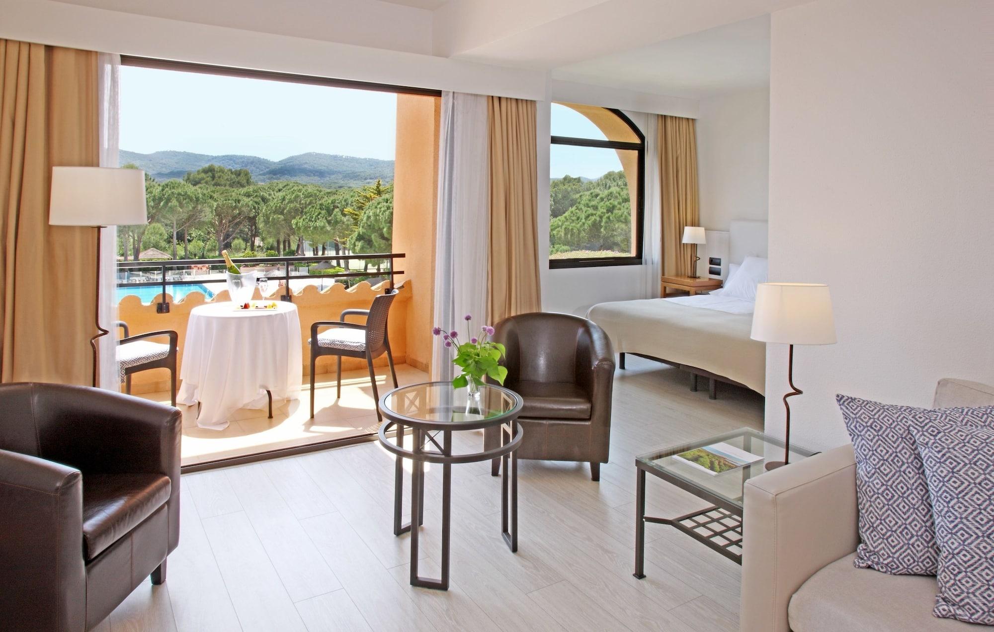 La Costa Hotel Golf & Beach Resort Pals Eksteriør billede