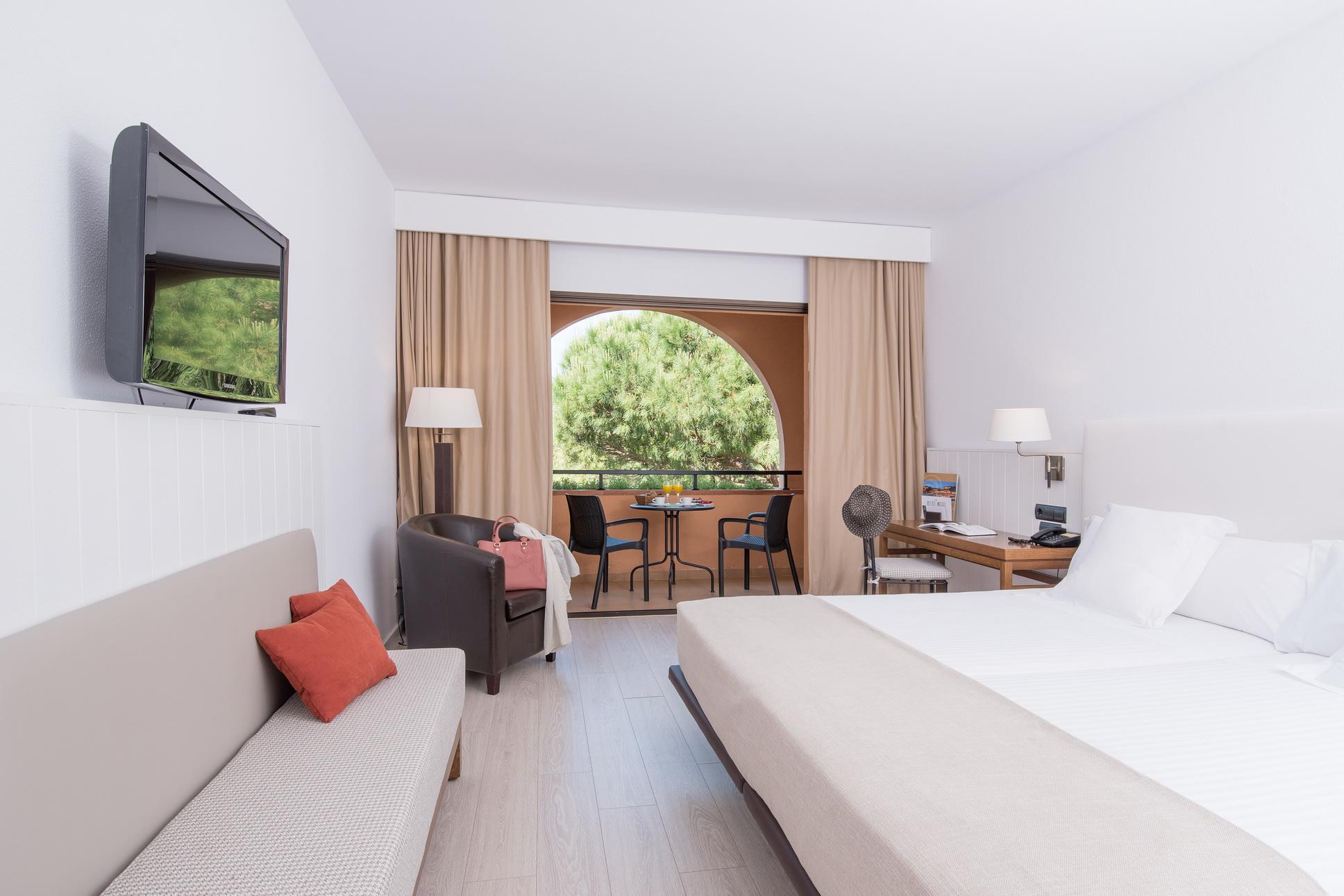 La Costa Hotel Golf & Beach Resort Pals Eksteriør billede